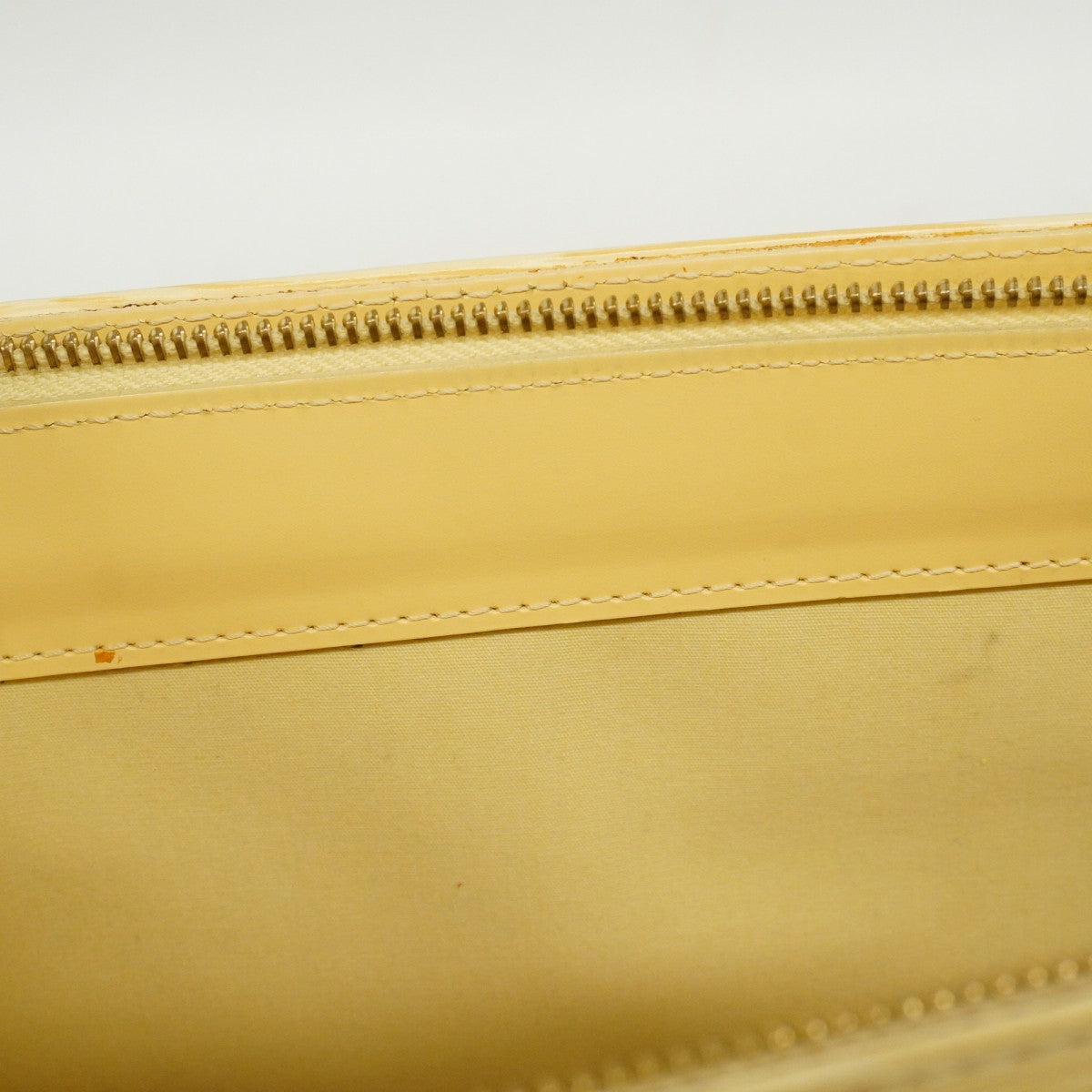 ★在庫処分★最終価格★SALE【6ab1147】ルイヴィトン ハンドバッグ エピ クロワゼット M5249A ヴァニラ【中古】レディース