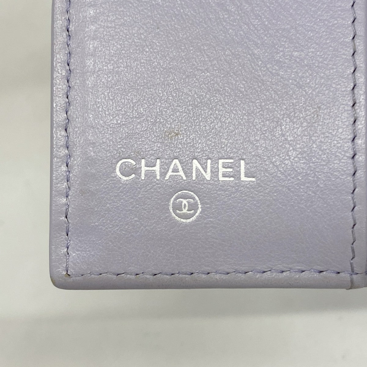 【6ae5146-k】シャネル 三つ折り財布 マトラッセ キャビアスキン パープル シルバー金具【中古】レディース