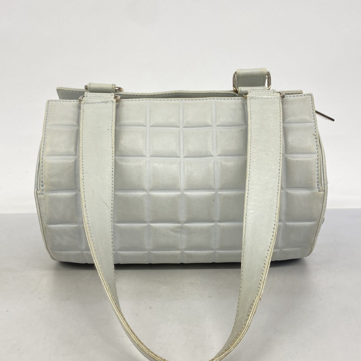 【6ae5147-k】シャネル ハンドバッグ チョコバー ラムスキン ブルー シルバー金具【中古】レディース