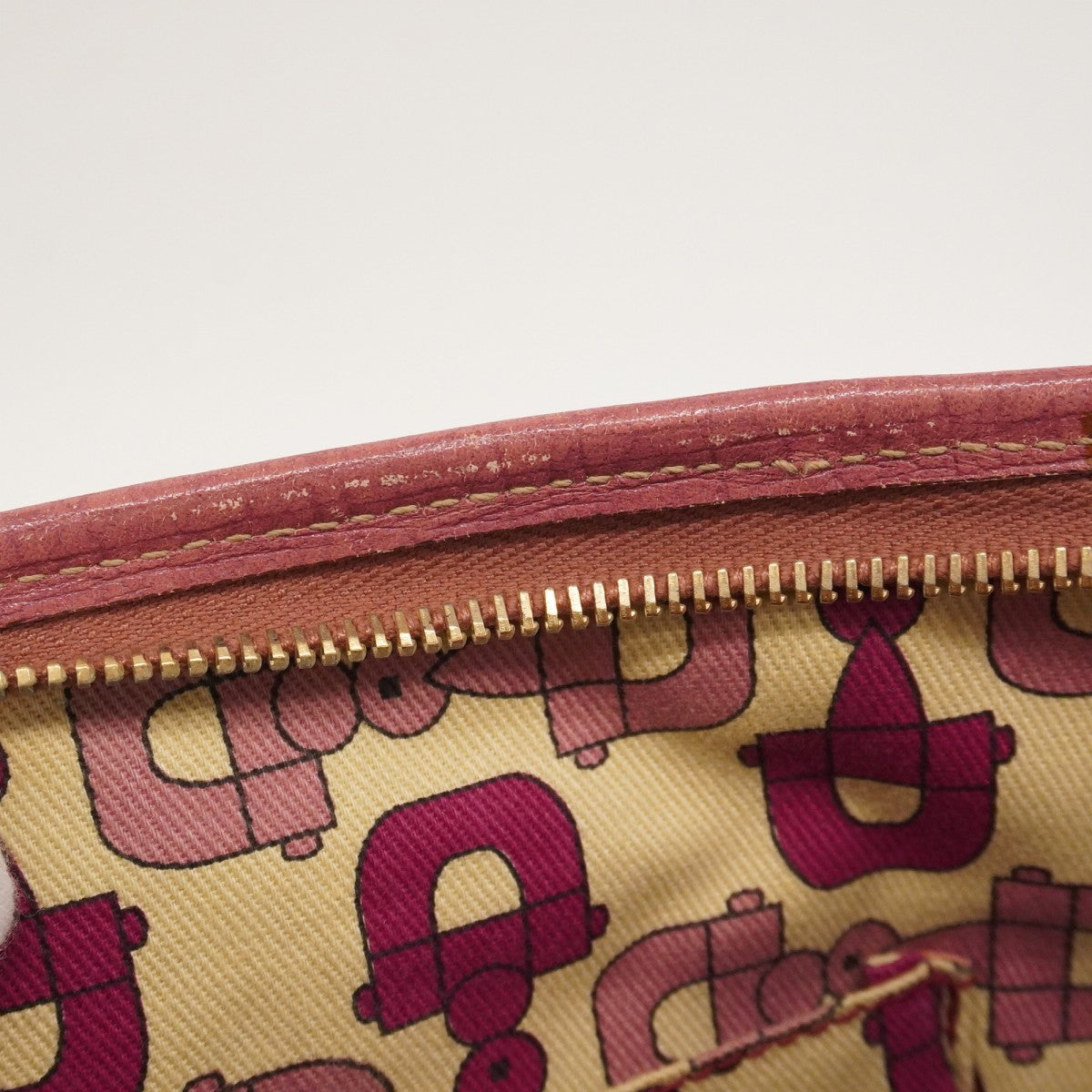 【6ae5153-k】グッチ ショルダーバッグ GGキャンバス 144388 キャンバス ベージュ シャンパンゴールド金具【中古】レディース