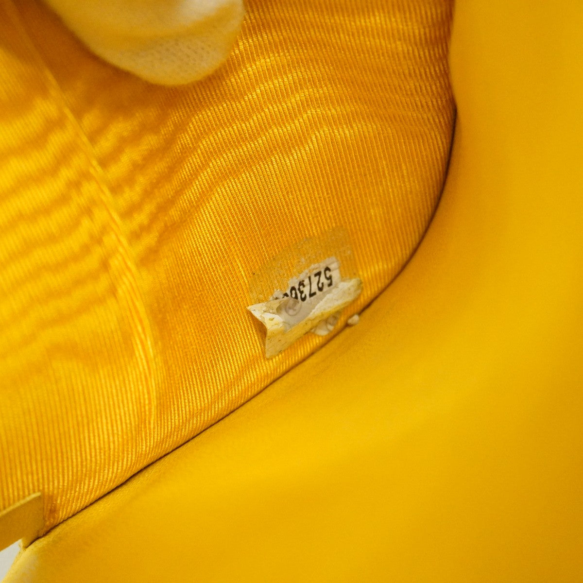 【6ae5157-k】シャネル 財布 ビコローレ キャビアスキン イエロー ゴールド金具【中古】レディース