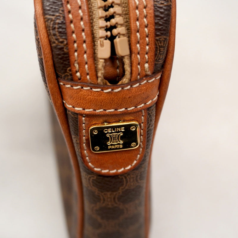 【6ae5177-k】セリーヌ クラッチバッグ マカダム PVC ブラウン ゴールド金具【中古】メンズ