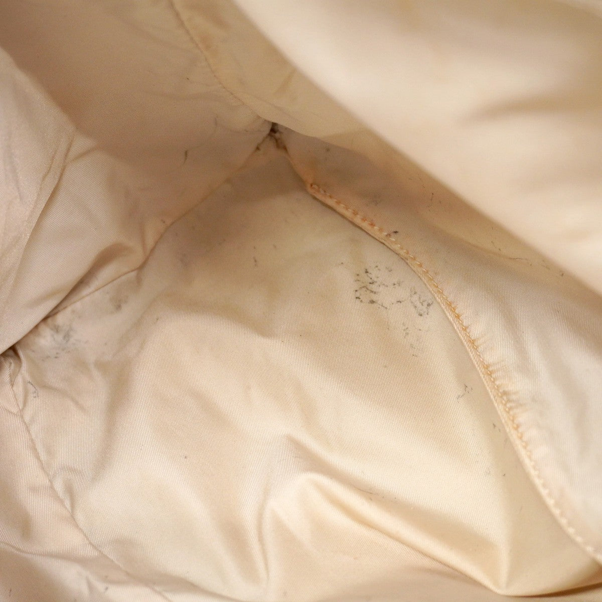 【6ae5178-k】シャネル トートバッグ ニュートラベル ナイロン ベージュ シャンパンゴールド金具【中古】レディース