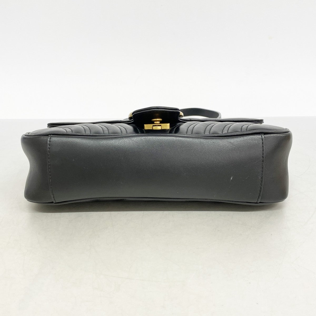 【6ae5571-k】グッチ ショルダーバッグ GGマーモント 443497 レザー ブラック ゴールド金具【中古】レディース