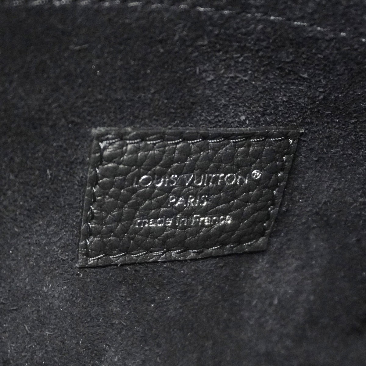 【6ae5592】ルイヴィトン ショルダーバッグ LV タッチ デルタスリングバッグ M27060 ブラック【中古】メンズ