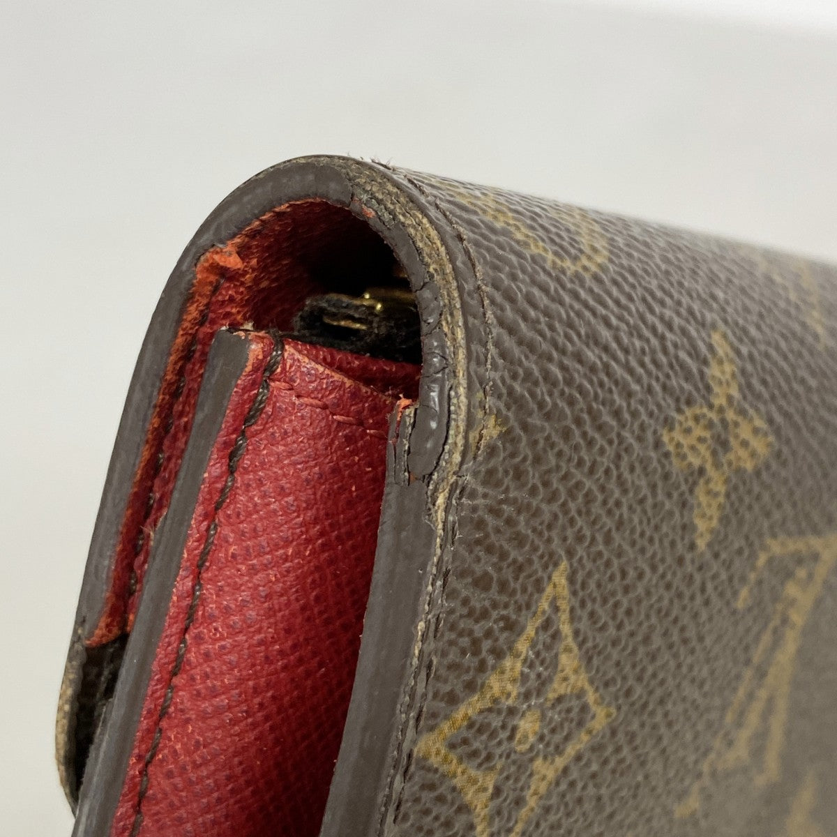 【6ae5612】ルイヴィトン 長財布 モノグラム ポルトフォイユエミリー M60136 ルージュ【中古】レディース