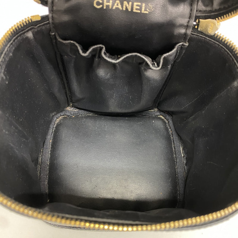 【6ae5647】シャネル バニティバッグ キャビアスキン ブラック ゴールド金具【中古】レディース
