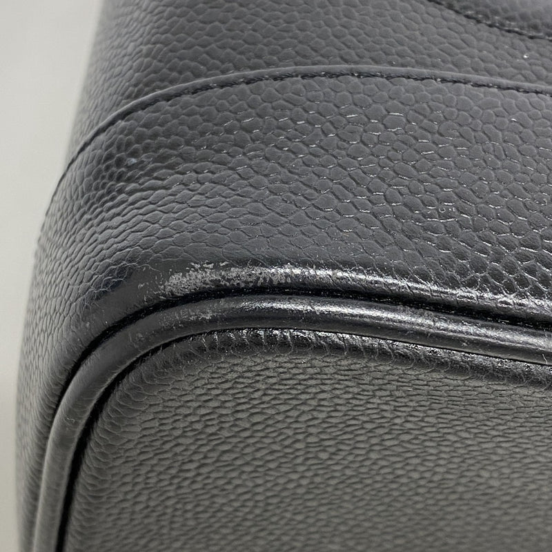 【6ae5647】シャネル バニティバッグ キャビアスキン ブラック ゴールド金具【中古】レディース