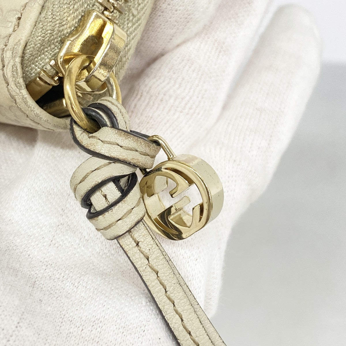 【6ae5648】グッチ 長財布 グッチシマ 394005 レザー アイボリー シャンパンゴールド金具【中古】メンズ レディース ユニセックス