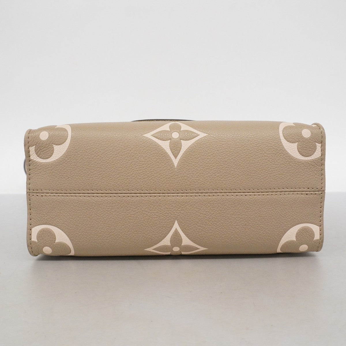 ★在庫処分★最終価格★SALE【6bb2164】ルイヴィトン ハンドバッグ モノグラム・アンプラント バイカラー オンザゴーPM M45779 トゥルトレール/クレーム 2wayバッグ【中古】レディース