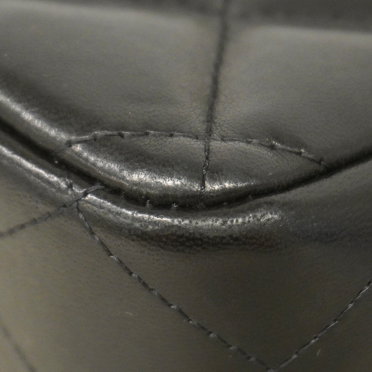 ★在庫処分★最終価格★SALE【6bb2358】シャネル ショルダーバッグ デカマトラッセ Wフラップ Wチェーン ラムスキン ブラック ゴールド金具【中古】レディース