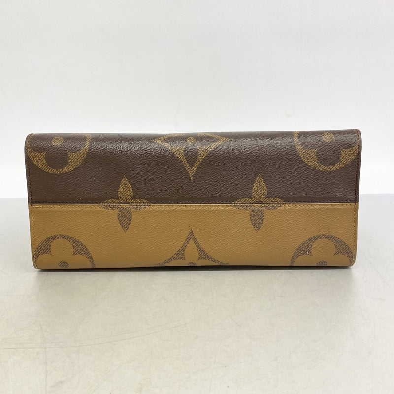 ★最終価格【6bb2926】ルイヴィトン トートバッグ モノグラム・ジャイアント/ リバース オンザゴーMM M45321 ブラウン 2wayバッグ【中古】レディース