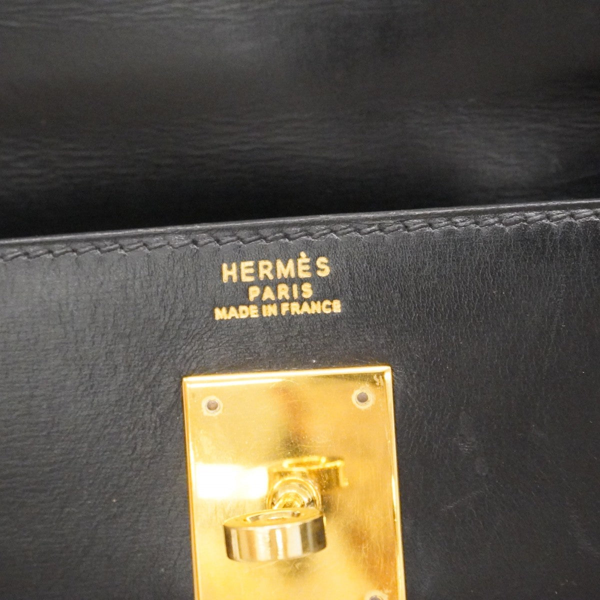 ★最終価格★SALE【6bc3281】エルメス ハンドバッグ ケリー32 ボックスカーフ ブラック ゴールド金具 〇W刻印【中古】レディース