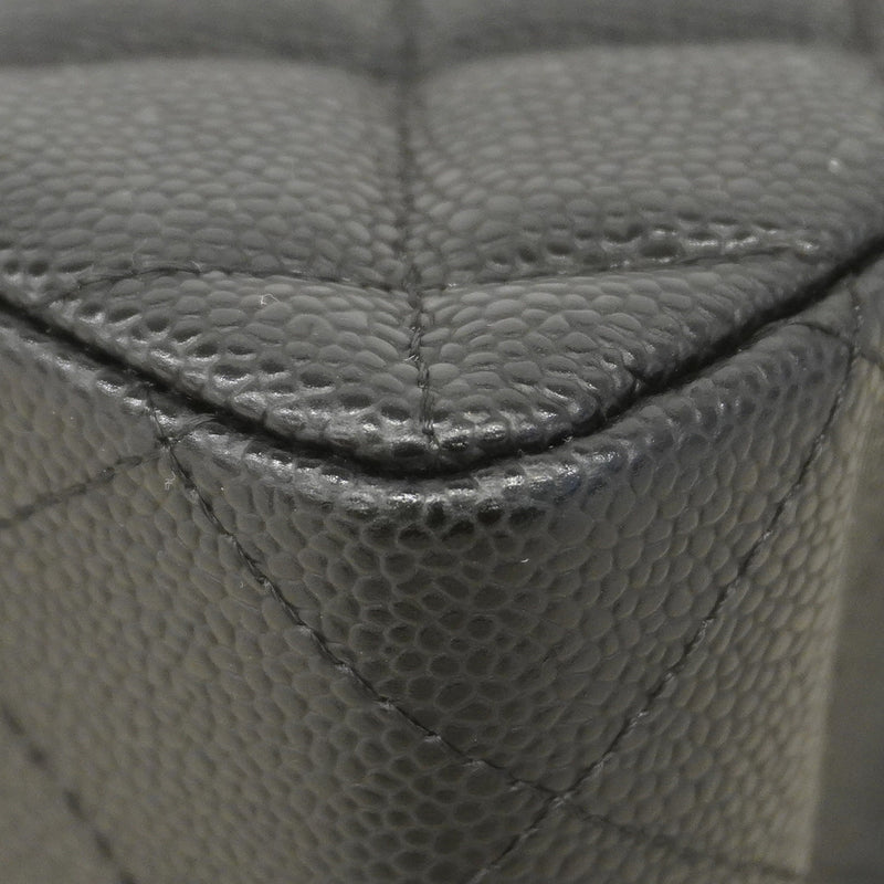 ★SALE【6bc4213】シャネル ショルダーバッグ デカマトラッセ Wフラップ Wチェーン キャビアスキン ブラック ゴールド金具【中古】レディース