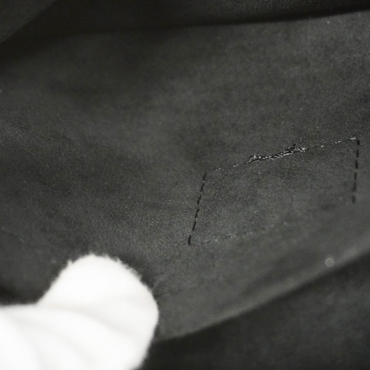 ★SALE【6bc4214】ルイヴィトン ハンドバッグ モノグラム・アンプラント オンザゴーEW M23640 ノワール 2wayバッグ【中古】レディース