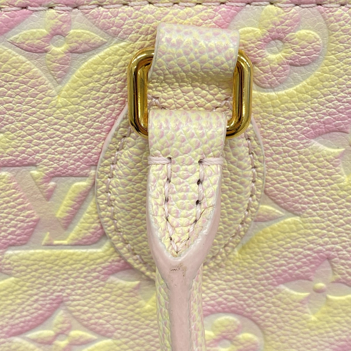 【6bc4246】ルイヴィトン ハンドバッグ モノグラム・アンプラント オンザゴーPM M46168 サマースターダスト 2wayバッグ【中古】レディース