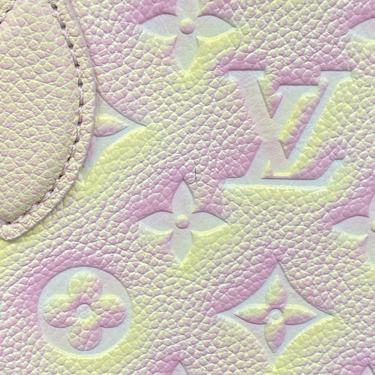 【6bc4246】ルイヴィトン ハンドバッグ モノグラム・アンプラント オンザゴーPM M46168 サマースターダスト 2wayバッグ【中古】レディース