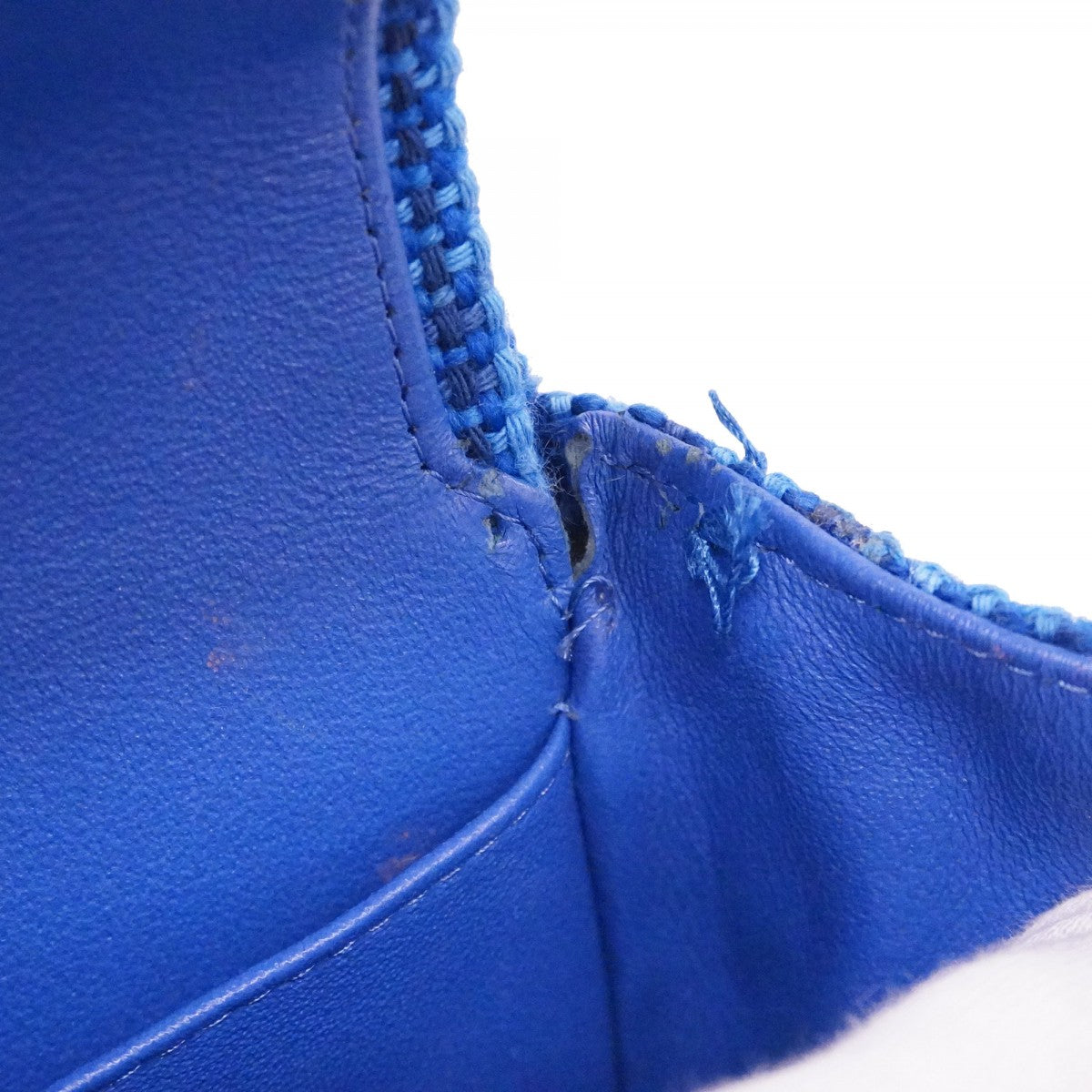 【6bd5621】シャネル ショルダーバッグ マトラッセ Wフラップ Wチェーン ツイード ブルー シルバー金具【中古】レディース