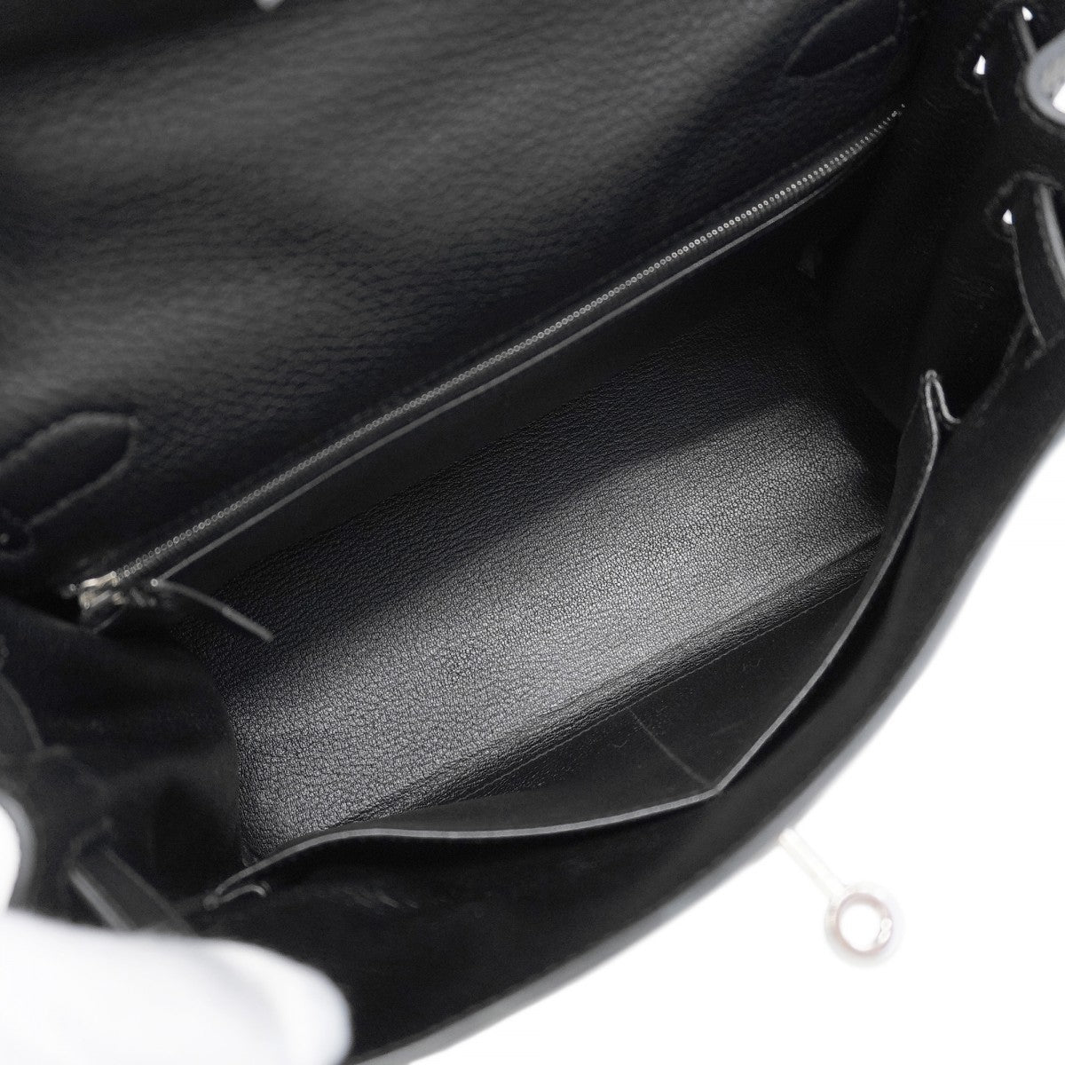 【6ca0447-g】エルメス ハンドバッグ ケリー28 トリヨンクレマンス ブラック シルバー金具 T刻印【中古】レディース