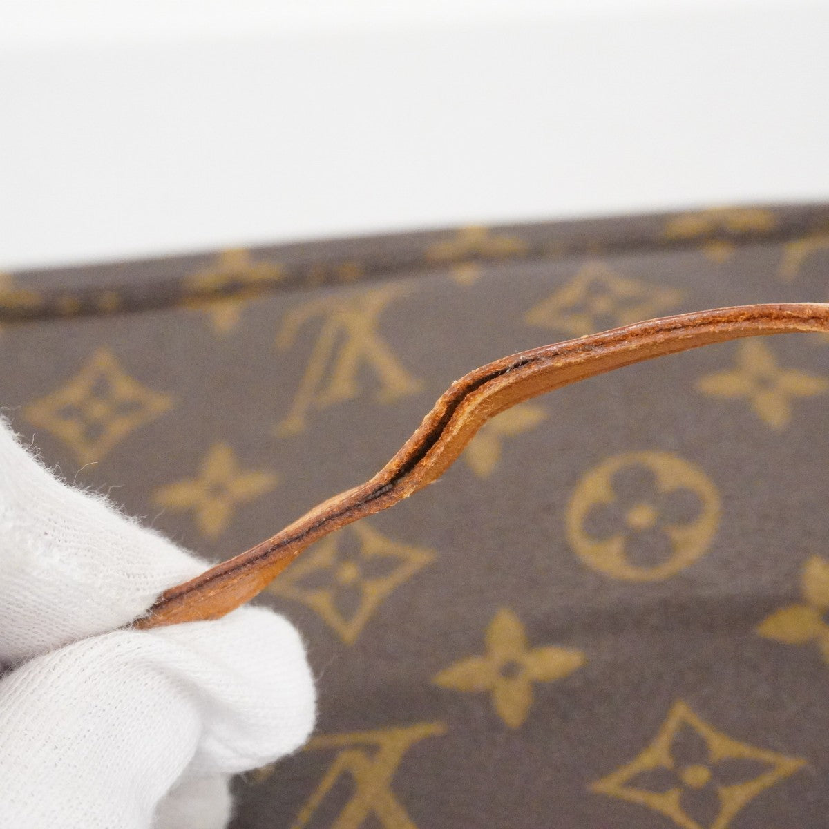 【6ca1033】ルイヴィトン ポーチ モノグラム ポシェットアクセソワール M51980 ブラウン【中古】レディース