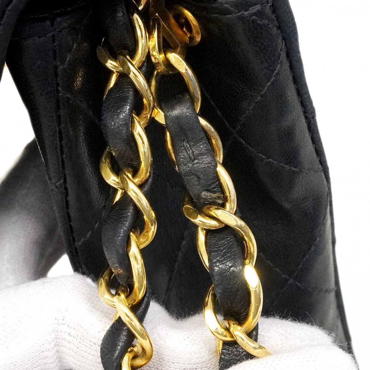 【6ca1204-k】シャネル ショルダーバッグ ミニマトラッセ チェーンショルダー ラムスキン ブラック ゴールド金具【中古】レディース