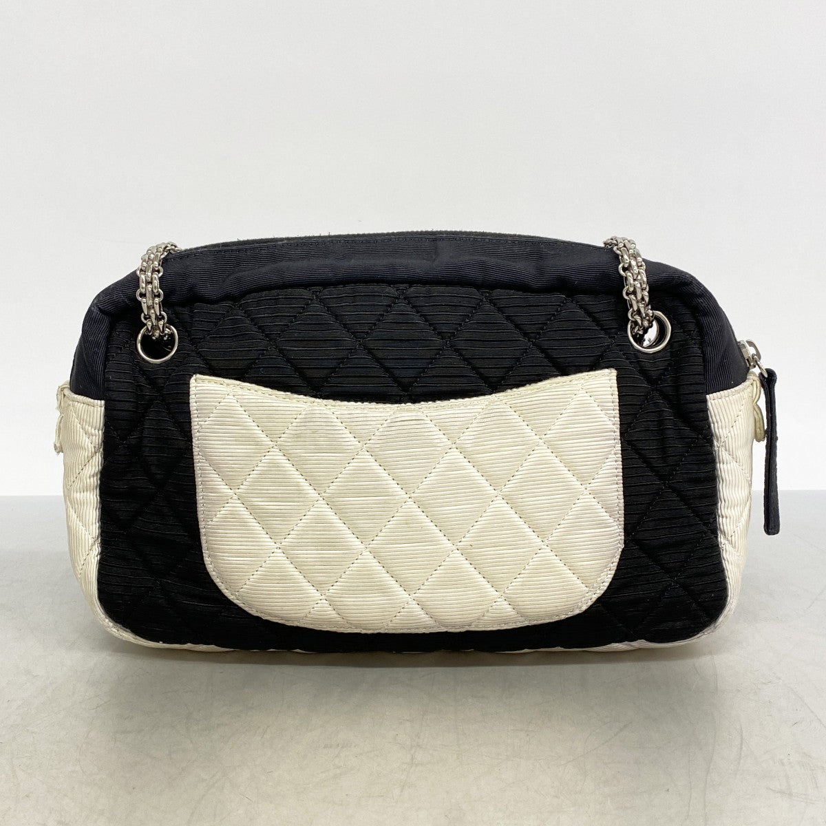 ★在庫処分★最終価格【6ca1291】シャネル ショルダーバッグ 2.55 チェーンショルダー ナイロン ブラック ホワイト シルバー金具【中古】レディース