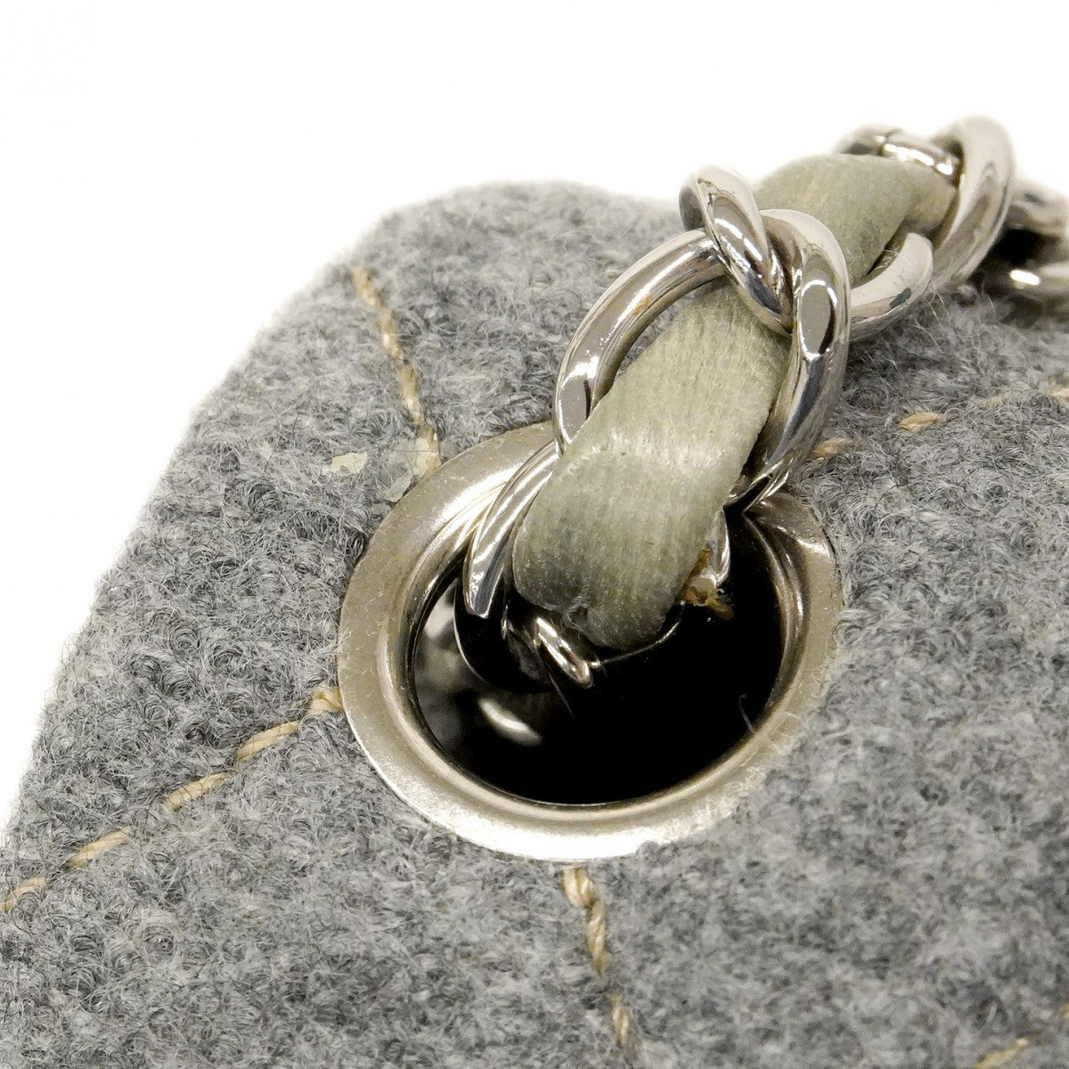 【6ca1308】シャネル ショルダーバッグ ミニマトラッセ チェーンショルダー ウール グレー シルバー金具【中古】レディース