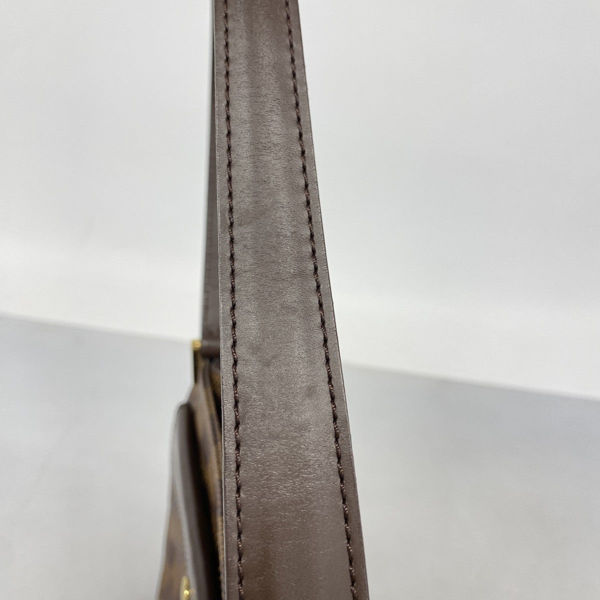 ★在庫処分★最終価格【6ca1337】ルイヴィトン ショルダーバッグ ダミエ オーバーニュ N51129 エベヌ【中古】レディース