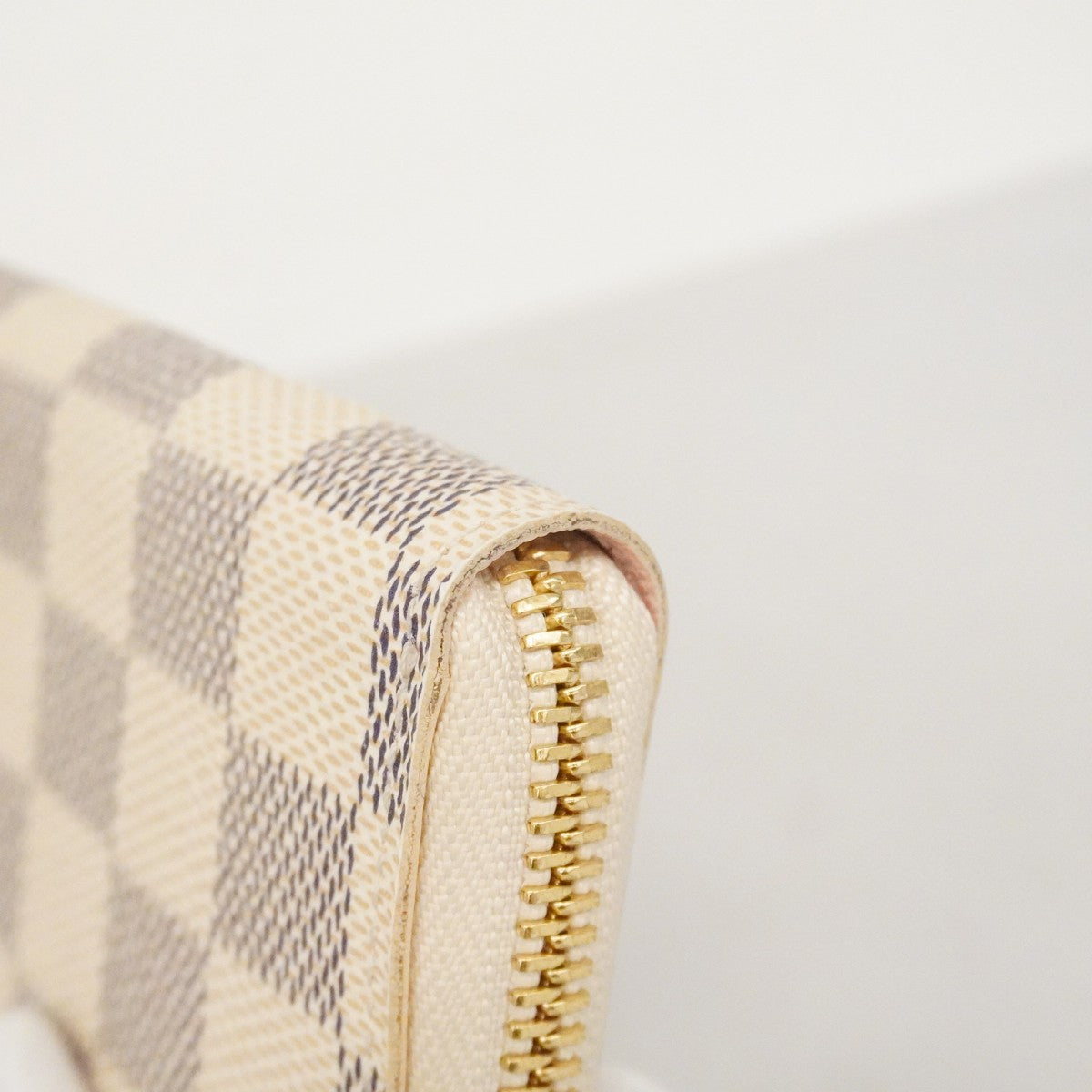 【6ca1373-k】ルイヴィトン 長財布 ダミエ・アズール ポルトフォイユクレマンス N61264 ホワイト ローズバレリーヌ【中古】レディース