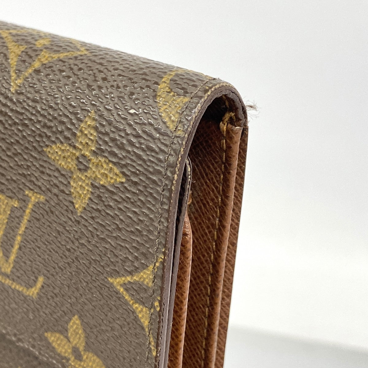 【6cb1421-k】ルイヴィトン 三つ折り財布 モノグラム ポルトトレゾールエテュイパピエ M61202 ブラウン【中古】メンズ レディース ユニセックス