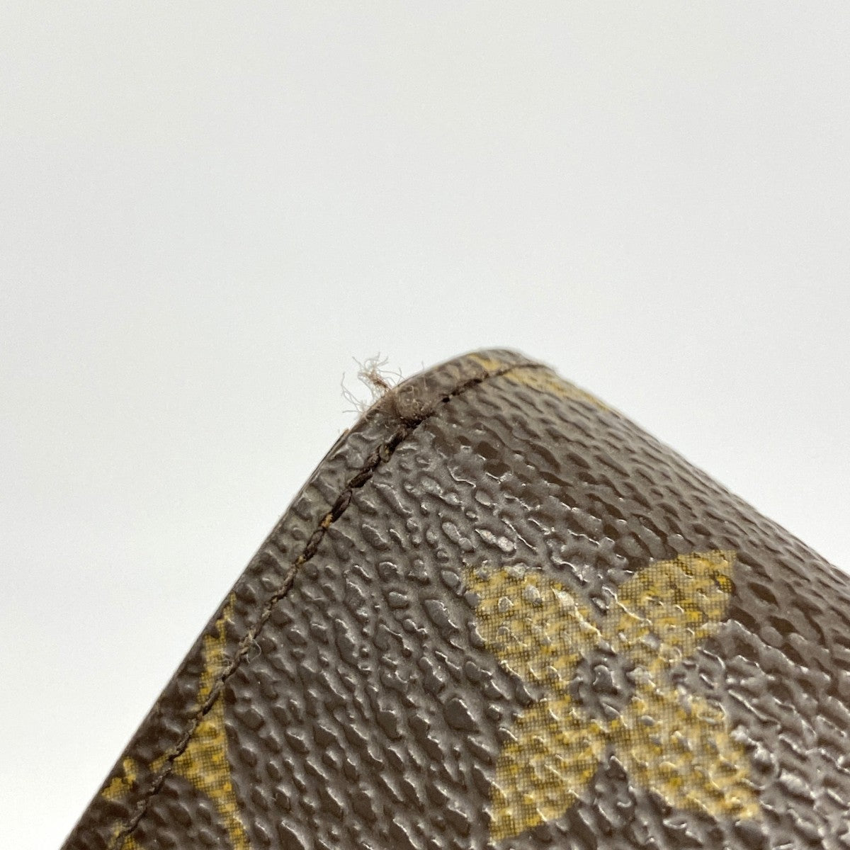 【6cb1421-k】ルイヴィトン 三つ折り財布 モノグラム ポルトトレゾールエテュイパピエ M61202 ブラウン【中古】メンズ レディース ユニセックス