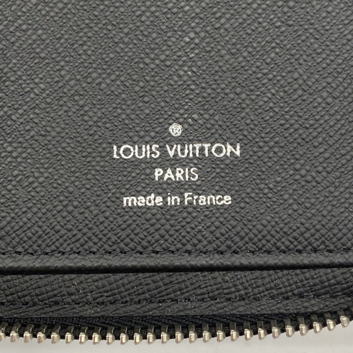 ★最終価格【6cb1553-k】ルイヴィトン 長財布 タイガ ジッピーウォレットヴェルティカル M30503 ノワール【中古】メンズ