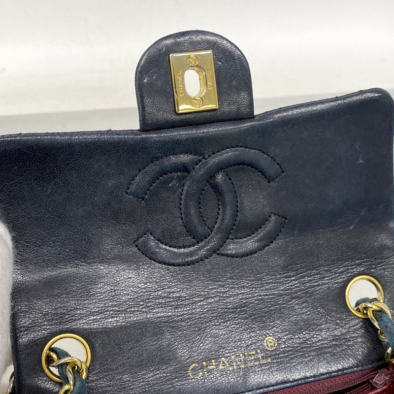 【6cb1797】シャネル ショルダーバッグ ミニマトラッセ チェーンショルダー ラムスキン ブラック ゴールド金具【中古】レディース