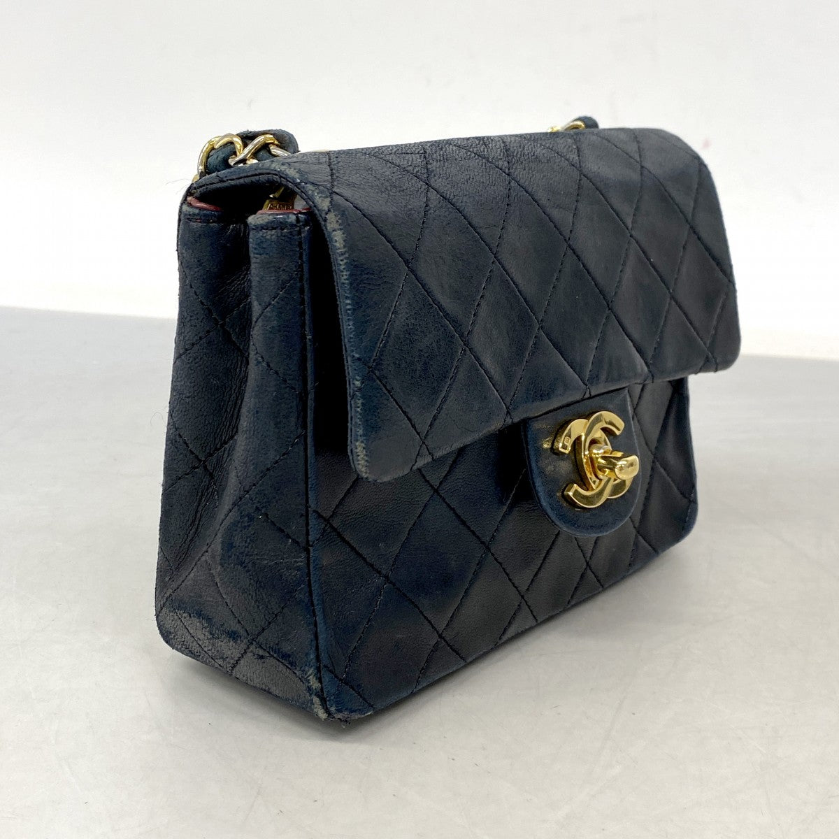 【6cb1797】シャネル ショルダーバッグ ミニマトラッセ チェーンショルダー ラムスキン ブラック ゴールド金具【中古】レディース
