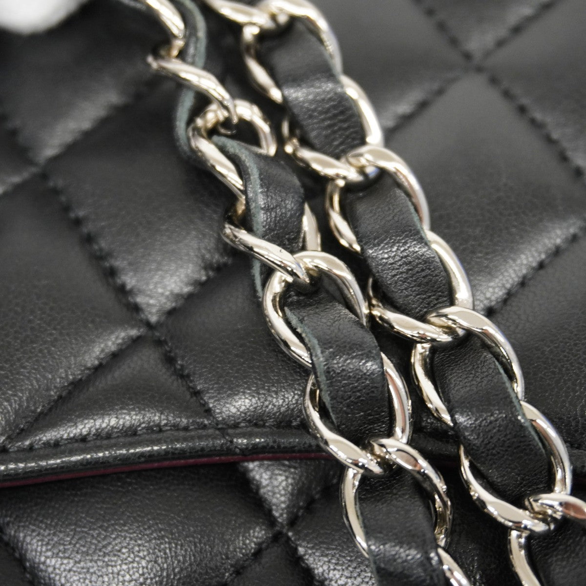 【6cb1847】シャネル ショルダーバッグ マトラッセ Wフラップ Wチェーン ラムスキン ブラック シルバー金具【中古】レディース