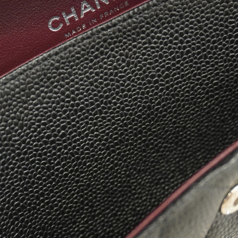 【6cb1923】シャネル ショルダーバッグ マトラッセ Wフラップ Wチェーン キャビアスキン ブラック シルバー金具【中古】レディース