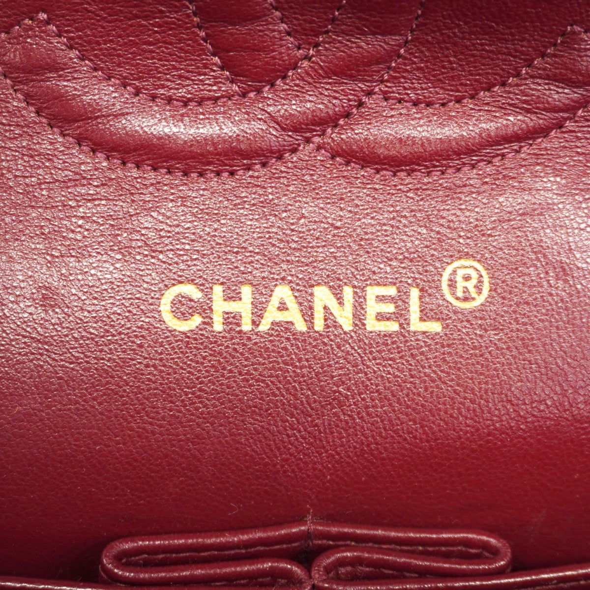 【6cb1924】シャネル ショルダーバッグ マトラッセ Wフラップ Wチェーン ラムスキン ブラック ゴールド金具【中古】レディース