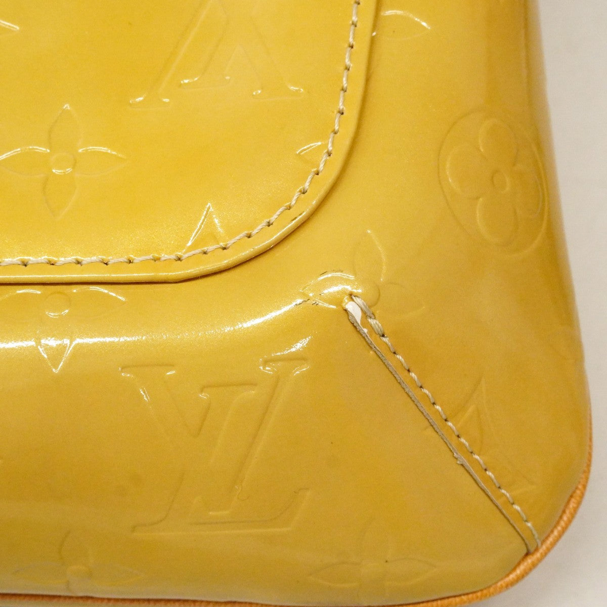 【6cb2279】ルイヴィトン ショルダーバッグ ヴェルニ トンプソンストリート M91008 ベージュ【中古】レディース