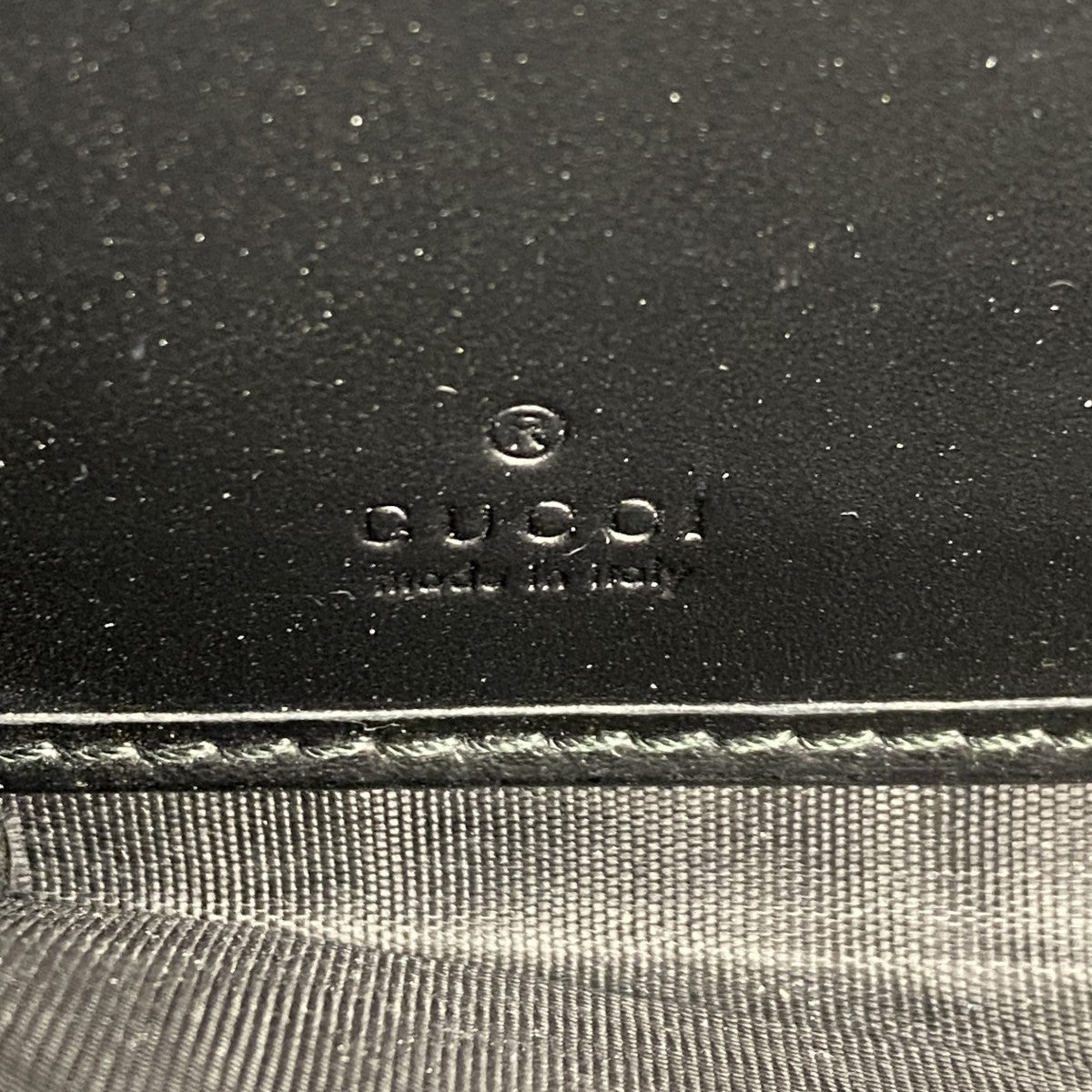 【6cb2305-k】グッチ 長財布 グッチシマ 307987 レザー ネイビー シルバー金具【中古】メンズ