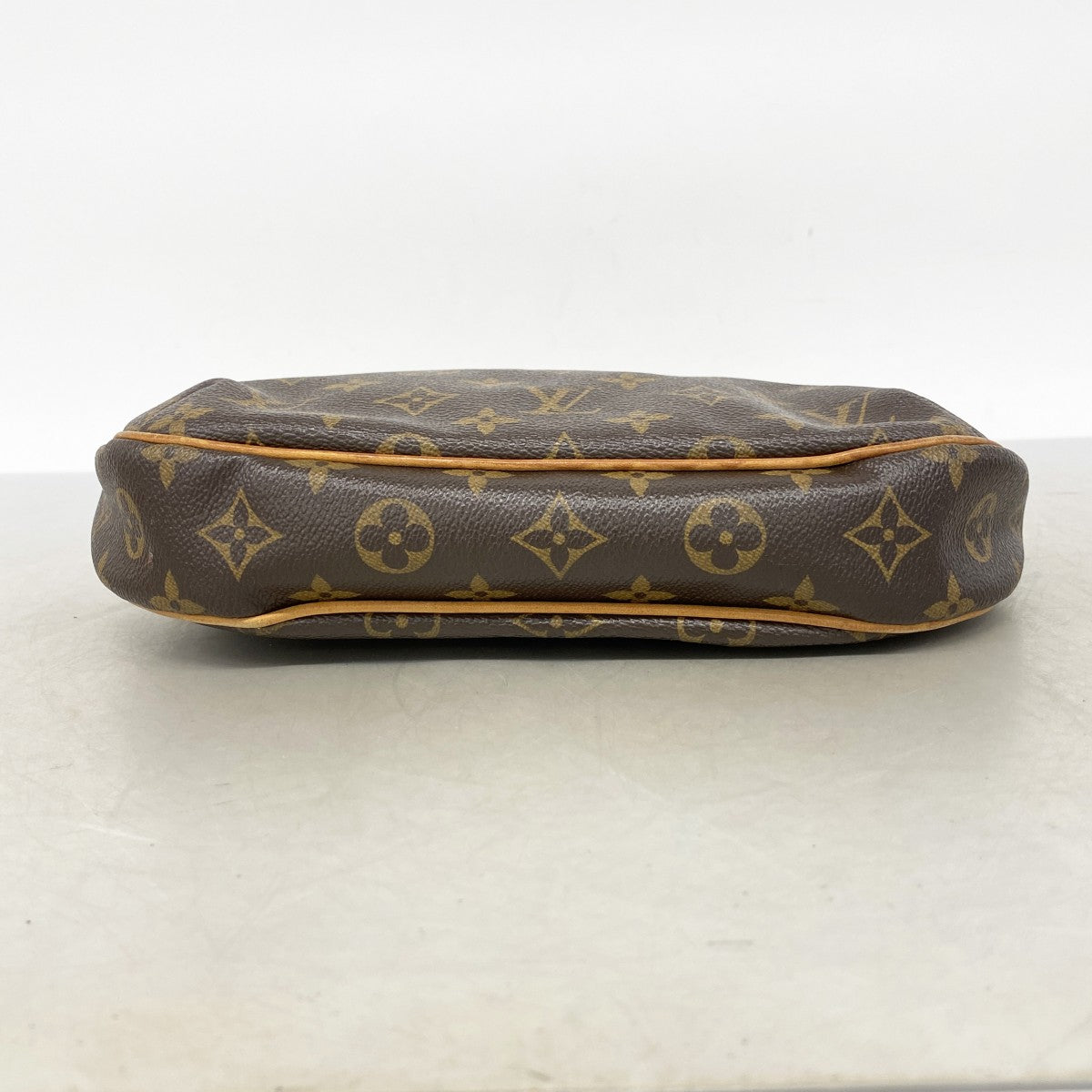 【6cb2363】ルイヴィトン ショルダーバッグ モノグラム オデオンPM M56390 ブラウン【中古】レディース