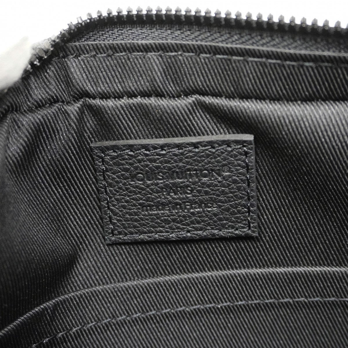 【6cb2466】ルイヴィトン ショルダーバッグ モノグラム･シャドウ トリオ･メッセンジャー M26713 ノワール【中古】メンズ