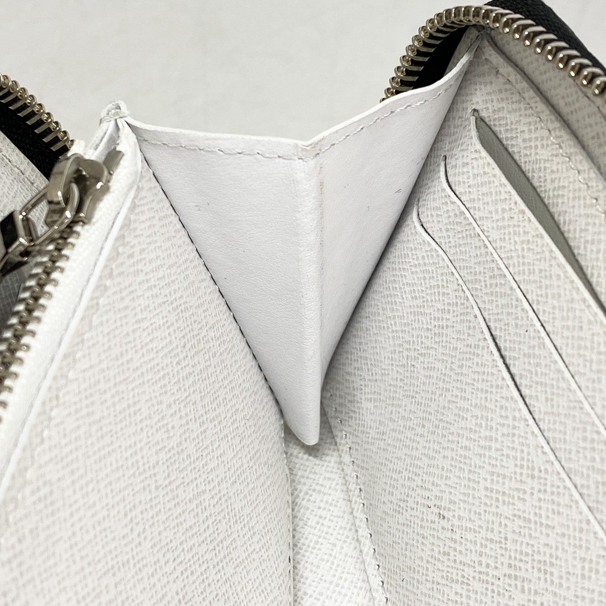 【6cb2707】ルイヴィトン 長財布 タイガラマ ジッピーウォレットホリゾンタル M14127 オプティックホワイト【中古】メンズ