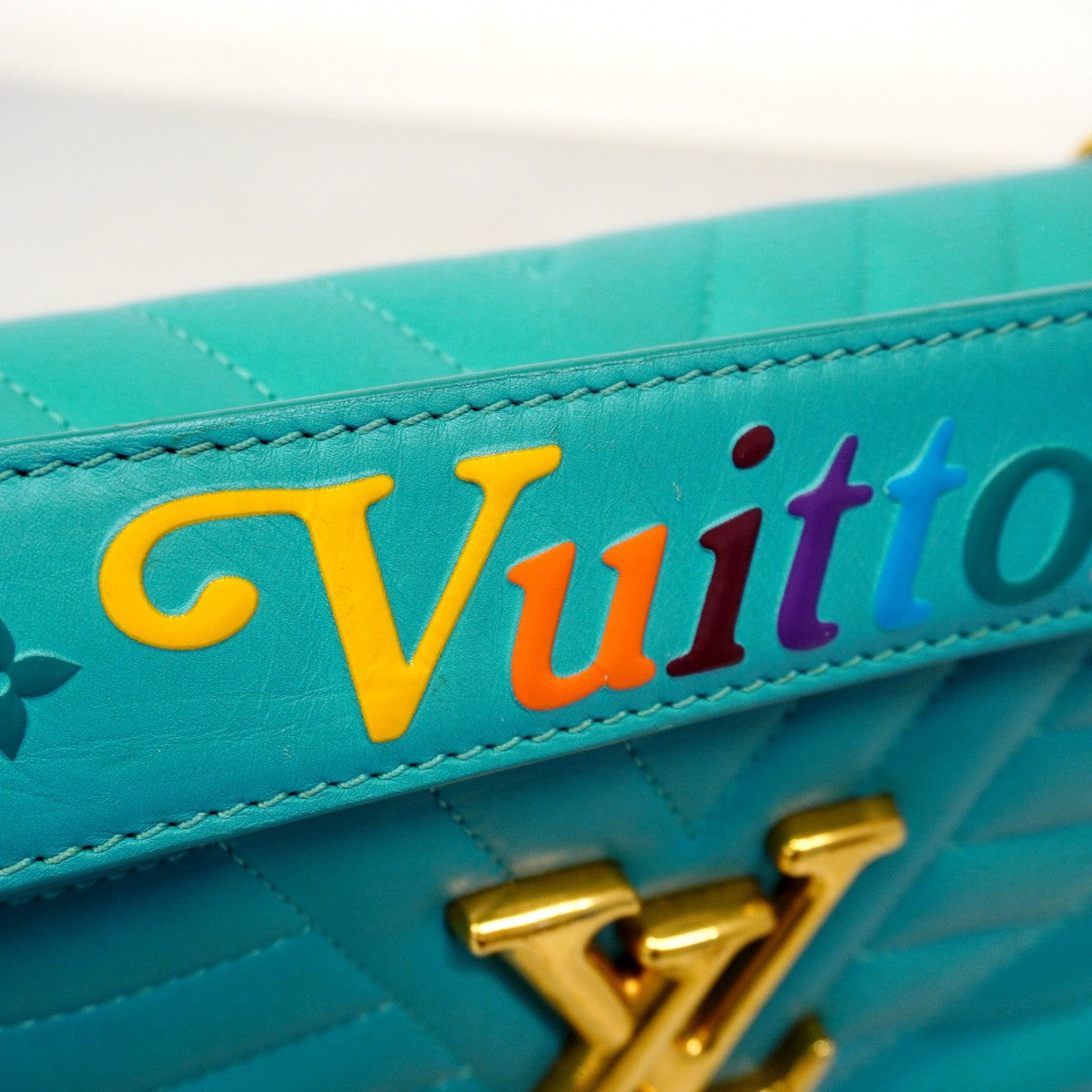 【6cb2727】ルイヴィトン ショルダーバッグ ニューウェーブ チェーンバッグMM M51946 ターコイズブルー【中古】レディース