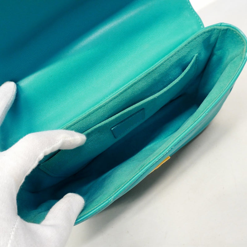 【6cb2727】ルイヴィトン ショルダーバッグ ニューウェーブ チェーンバッグMM M51946 ターコイズブルー【中古】レディース