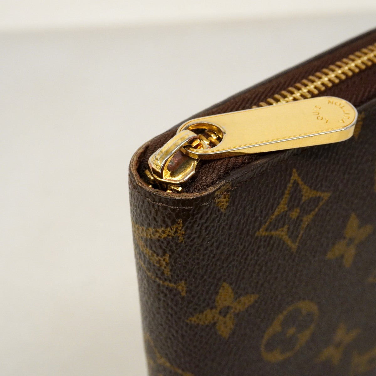 【6cb2729】ルイヴィトン 長財布 モノグラム ジッピーウォレット M60017 ブラウン【中古】メンズ レディース ユニセックス
