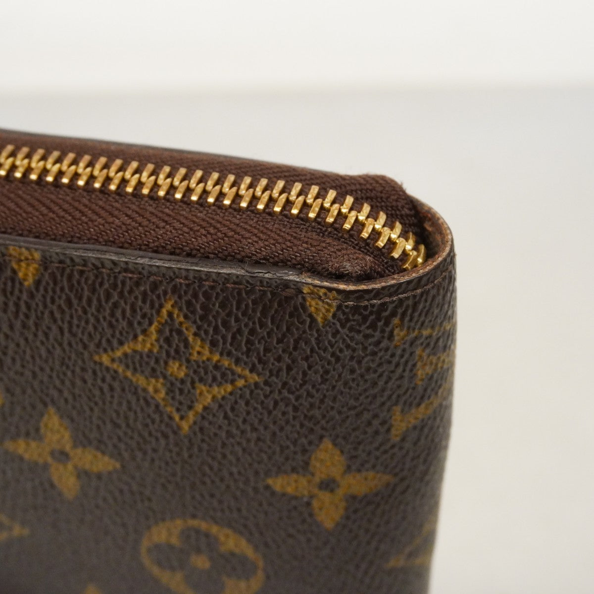 【6cb2729】ルイヴィトン 長財布 モノグラム ジッピーウォレット M60017 ブラウン【中古】メンズ レディース ユニセックス