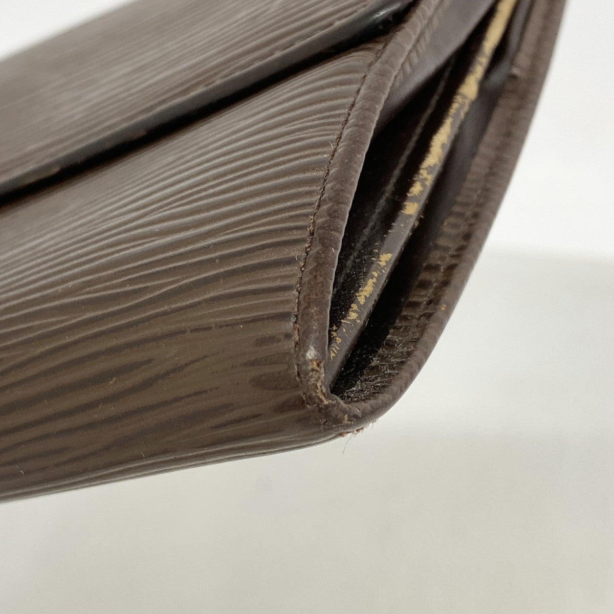 【6cb2771】ルイヴィトン 長財布 エピ ポシェットポルトモネクレディ M6357D モカ【中古】レディース