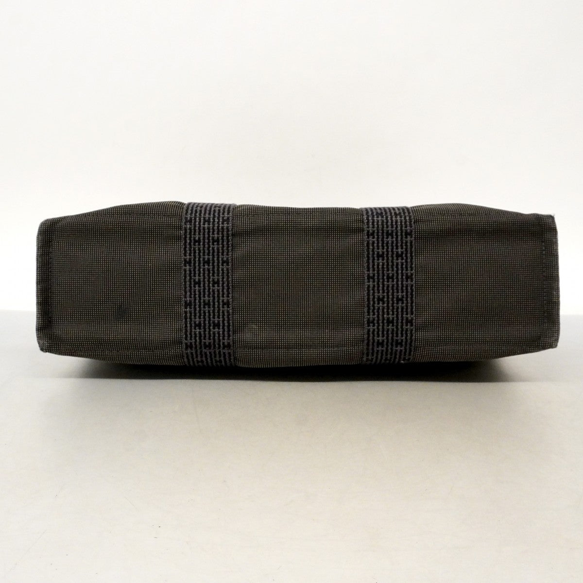 【6cb2777】エルメス トートバッグ エールラインMM キャンバス グレー シルバー金具【中古】メンズ レディース ユニセックス