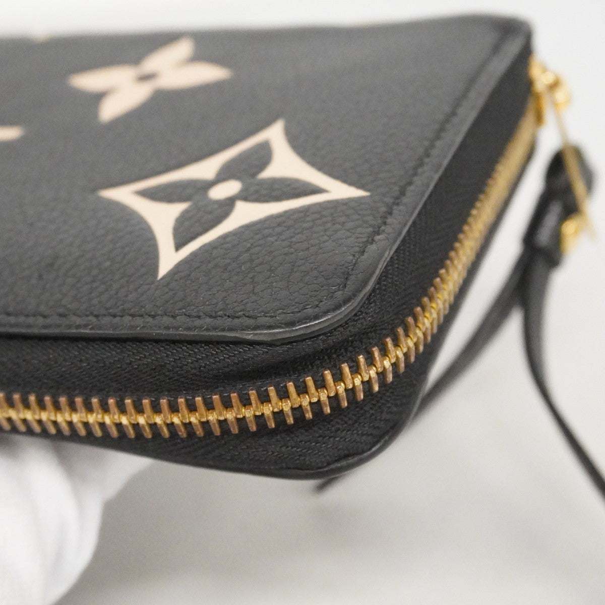 ★在庫処分★最終価格【6cc2973-k】ルイヴィトン 長財布 モノグラム・アンプラント バイカラー ジッピーウォレット M80481 ベージュ ノワール【中古】レディース