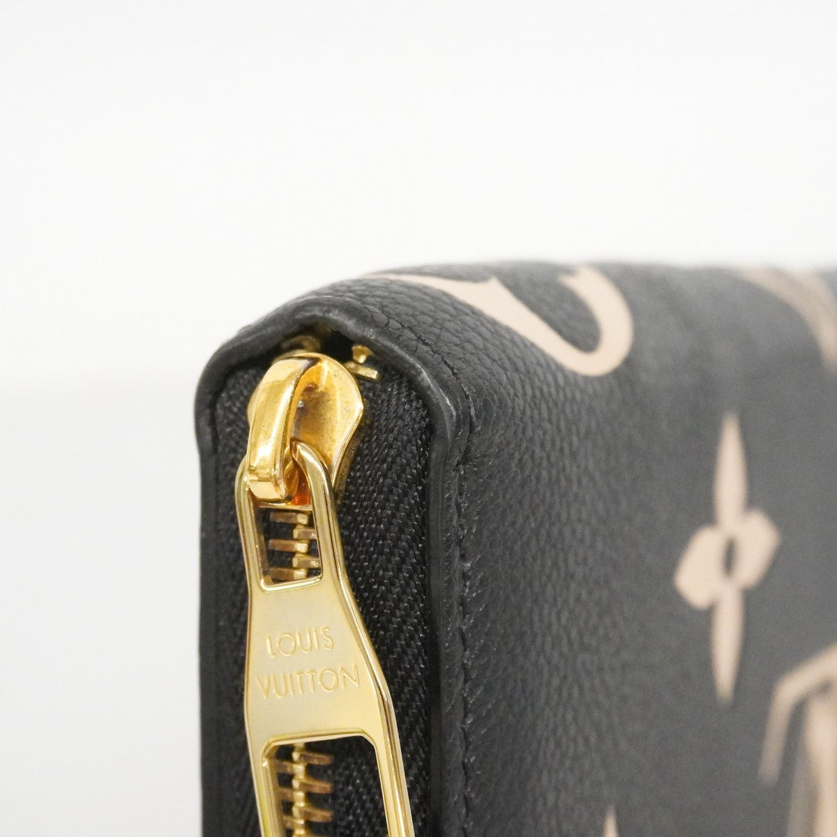 ★在庫処分★最終価格【6cc2973-k】ルイヴィトン 長財布 モノグラム・アンプラント バイカラー ジッピーウォレット M80481 ベージュ ノワール【中古】レディース